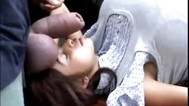 Прислужниците порно с баби винаги са невероятни уличници