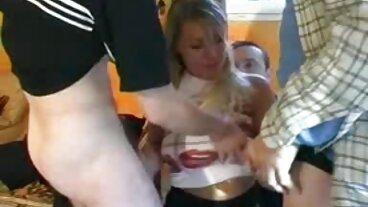 Brazzers: seks s babi Играта на Busty Violet Myers беше прекъсната от голям черен донг на PornHD