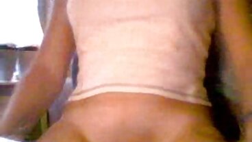 Възбудени мадами играят с дърти баби секс голям черен петел, донесен от BLACKEDRAW