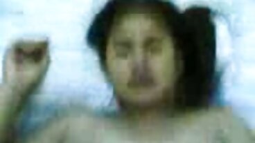 Big seksi lelki Booty Beauty Canela Skin минава от дупе в уста :O