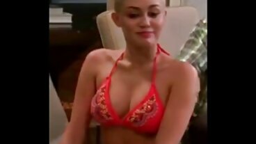 Fakehub: Разглеждане на Chloe Lamour чрез рентгенови очила на секс със стари баби PornHD