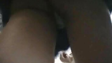 Нападение на гащички в POV след тренировка ебах баба