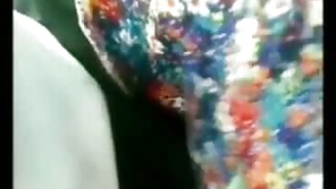 Смелата Хо Карла Куш се seks lelki изправя срещу Кракена